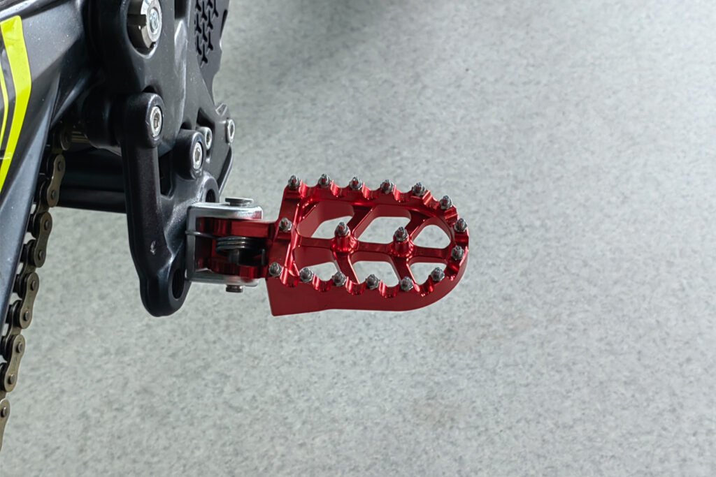 JFG RACING Motorcycle Foot Pegs